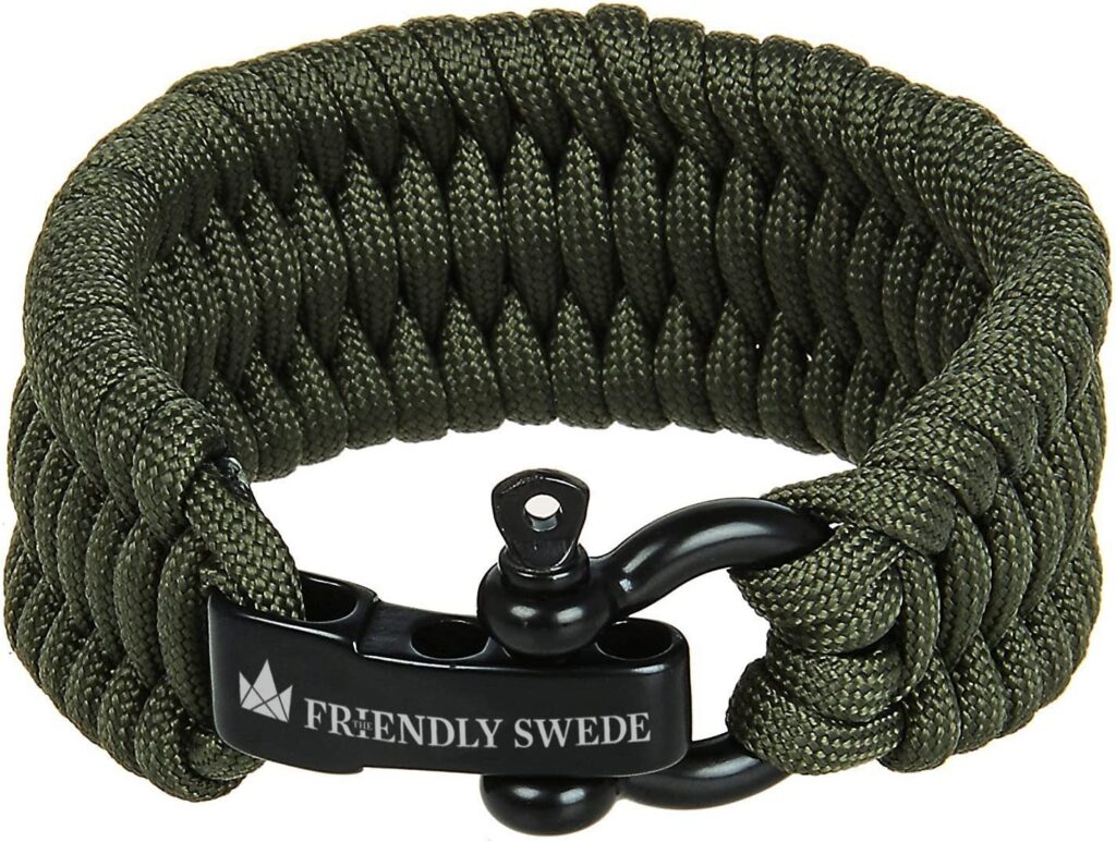 Paracord Survival Bracelet