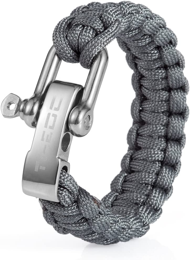 Paracord Survival Bracelet